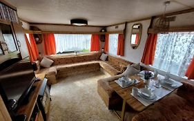 Idyllic Family Holiday Caravan